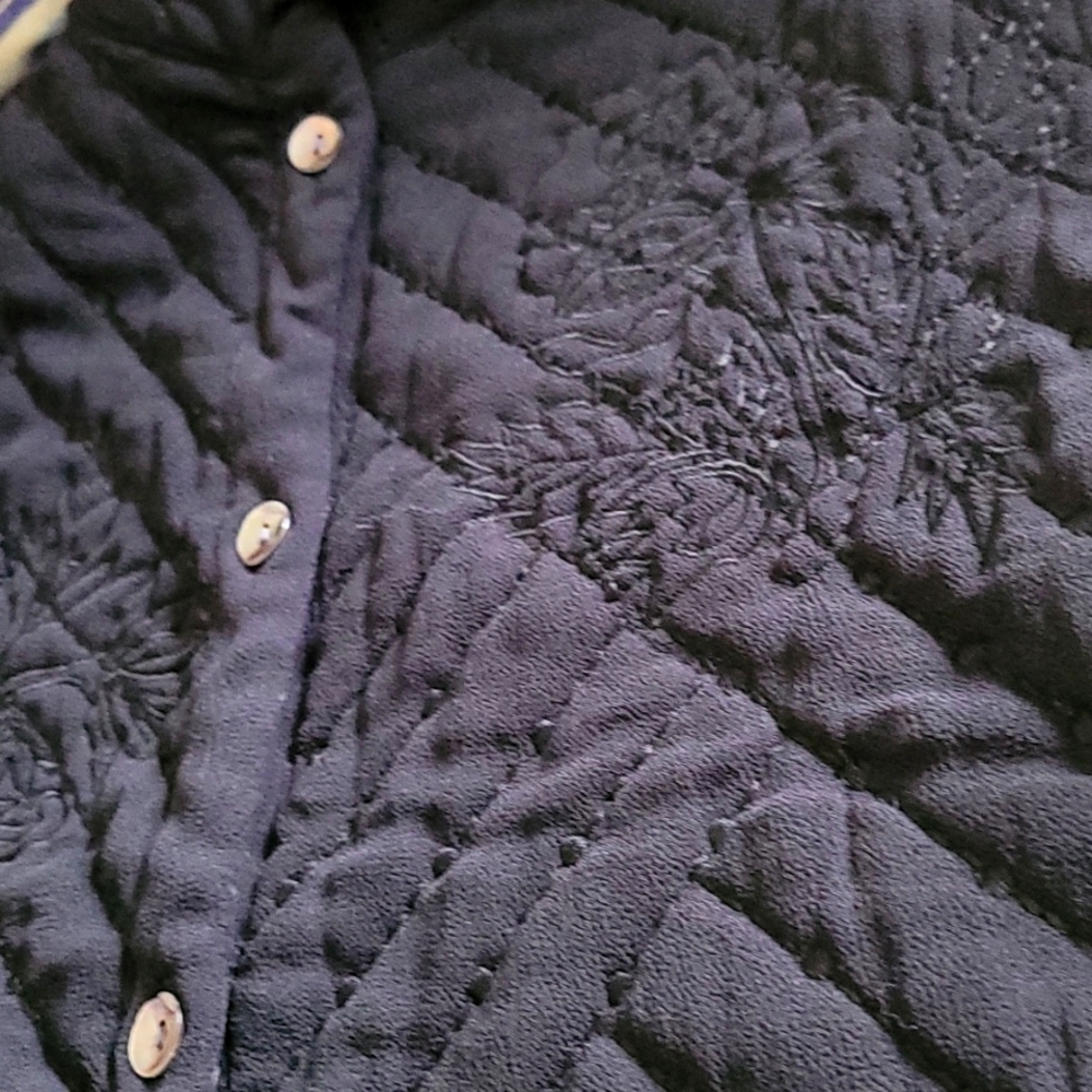 Chico's Design Artsy, Embroidered Black Vest 3=16/XL. - Picture 11 of 14